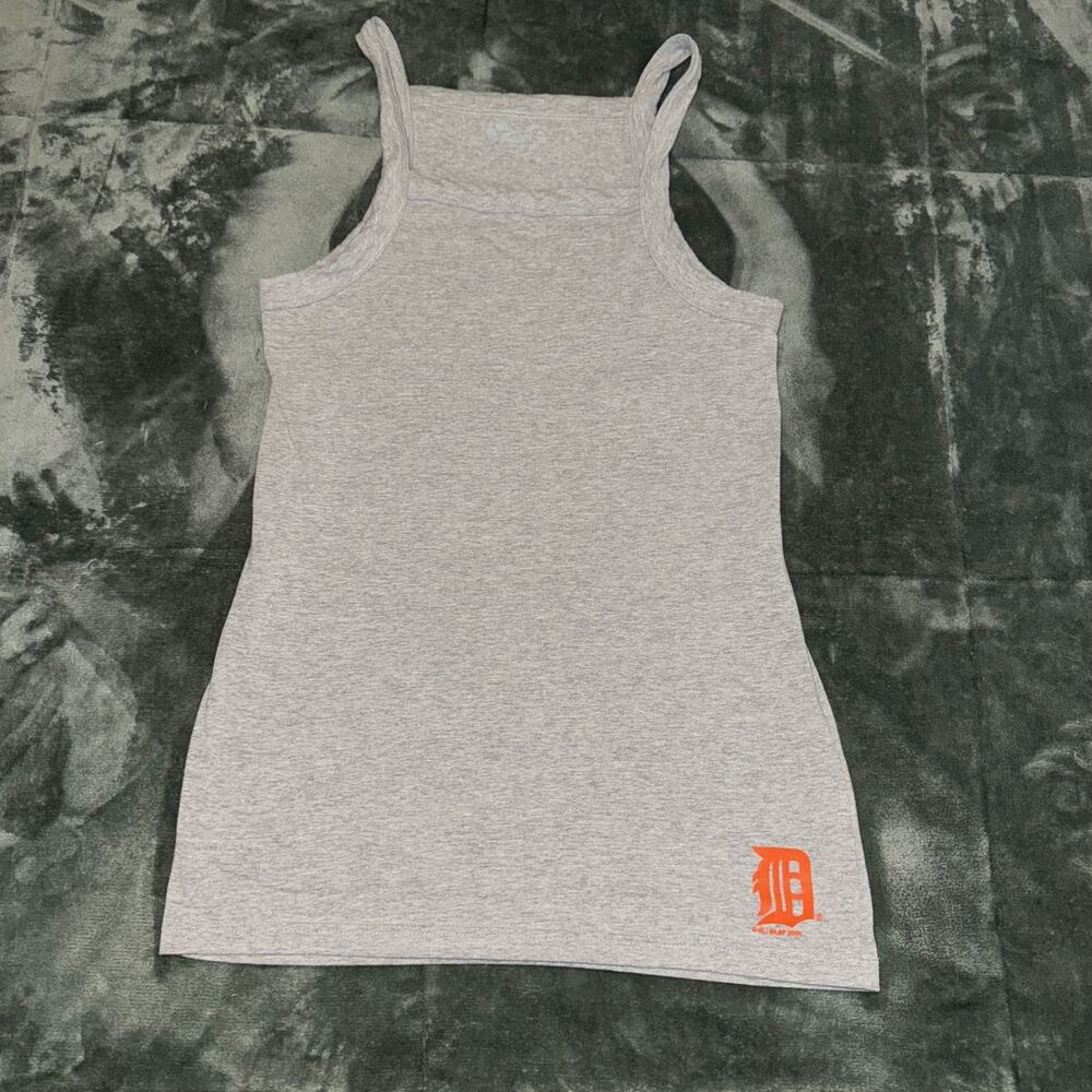 G-III Apparel Detroit Tigers Tank Top Women Large Gray Cotton Stretch Sleeveless